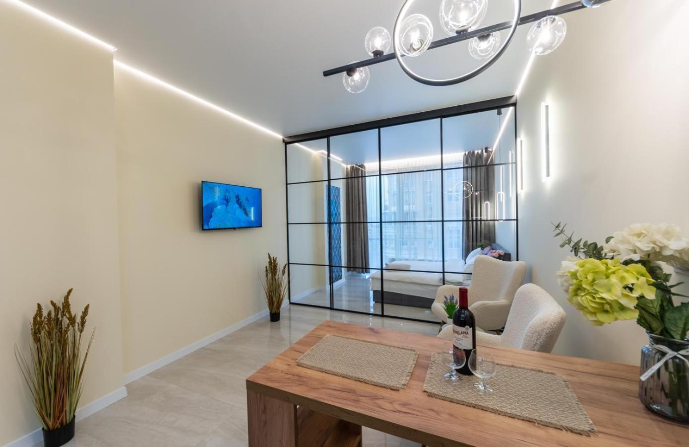 Comfort Apartment Near Minskaya Metro Station And Dreamtown Kiev Eksteriør billede